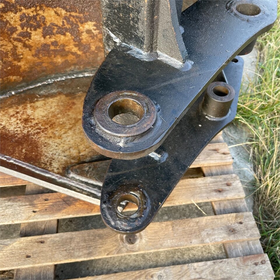 Schaufel für Baggerlader ABC 70cm: das Bild 14 Schaufel für Baggerlader ABC 70cm: das Bild 14