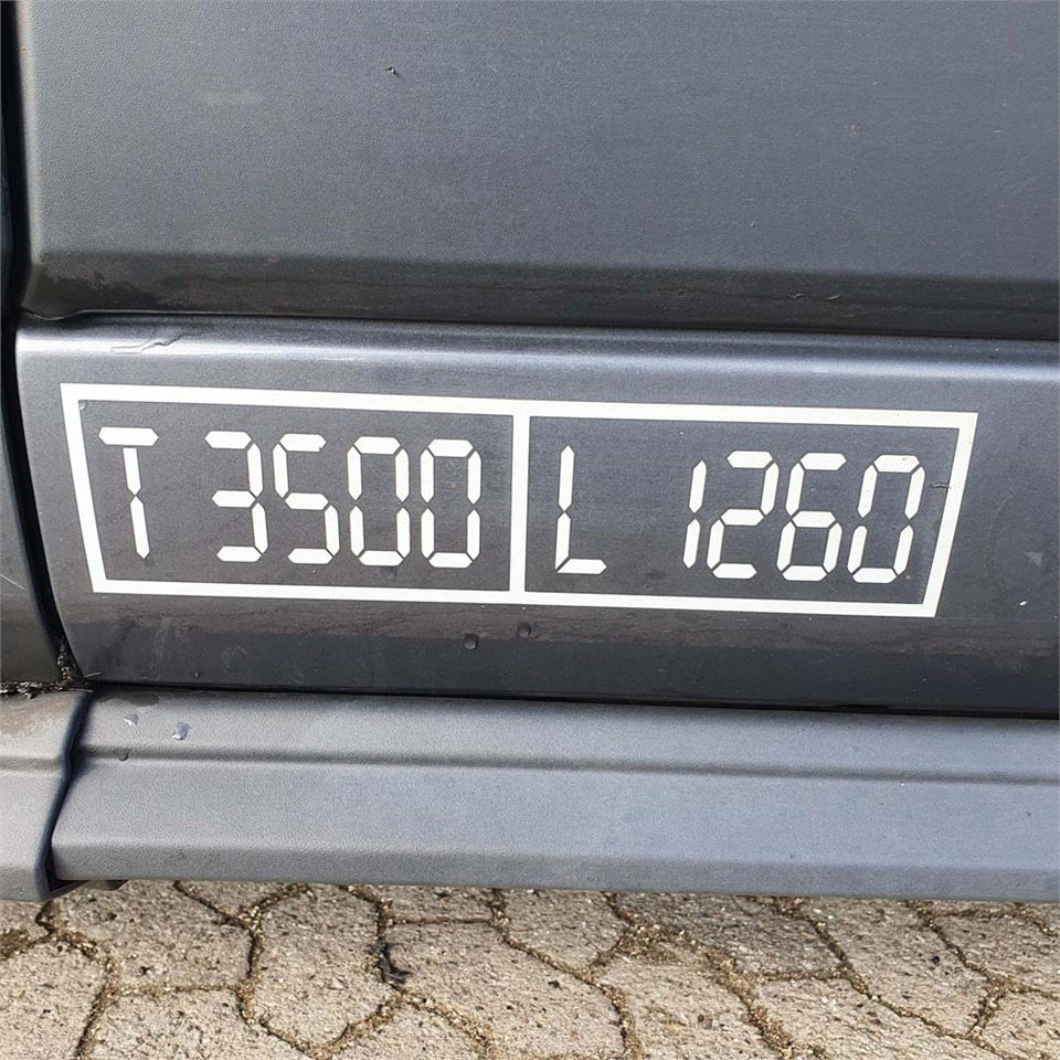 Ford Transit 350 L2h2 - 2.2.TDCI - Kastenwagen: das Bild 5 Ford Transit 350 L2h2 - 2.2.TDCI - Kastenwagen: das Bild 5