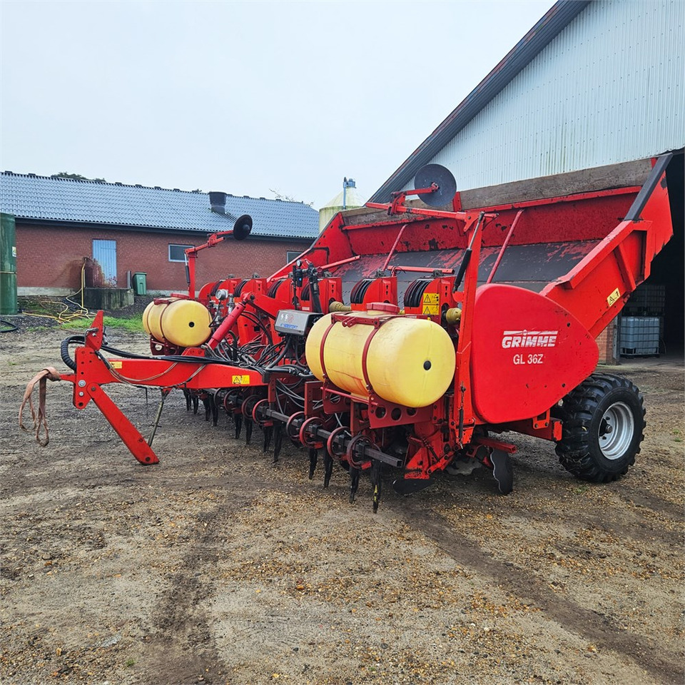 Grimme GL36SZ - Kartoffellegemaschine: das Bild 3 Grimme GL36SZ - Kartoffellegemaschine: das Bild 3