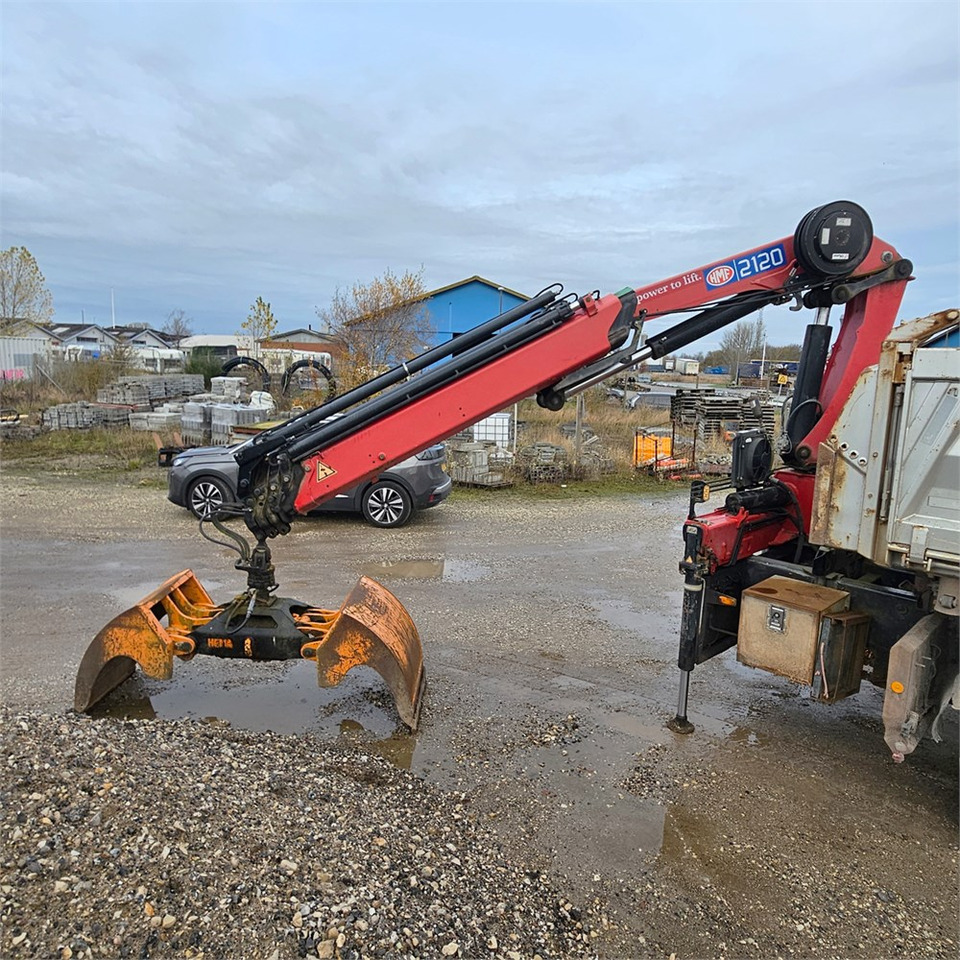 HMF 2120K-4 RC - Ladekran: das Bild 3 HMF 2120K-4 RC - Ladekran: das Bild 3