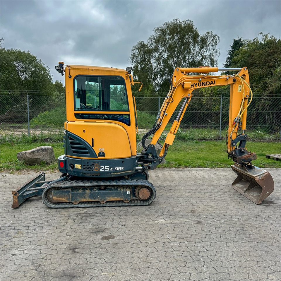 Hyundai Robex 25Z-9AK - Minibagger: das Bild 5 Hyundai Robex 25Z-9AK - Minibagger: das Bild 5
