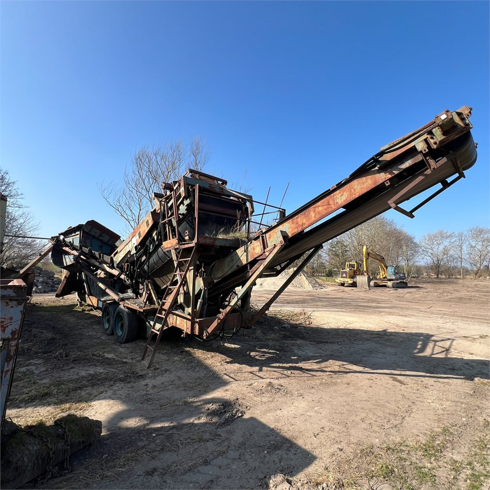 Powerscreen Turbo Chieftain - Siebmaschine: das Bild 1 Powerscreen Turbo Chieftain - Siebmaschine: das Bild 1