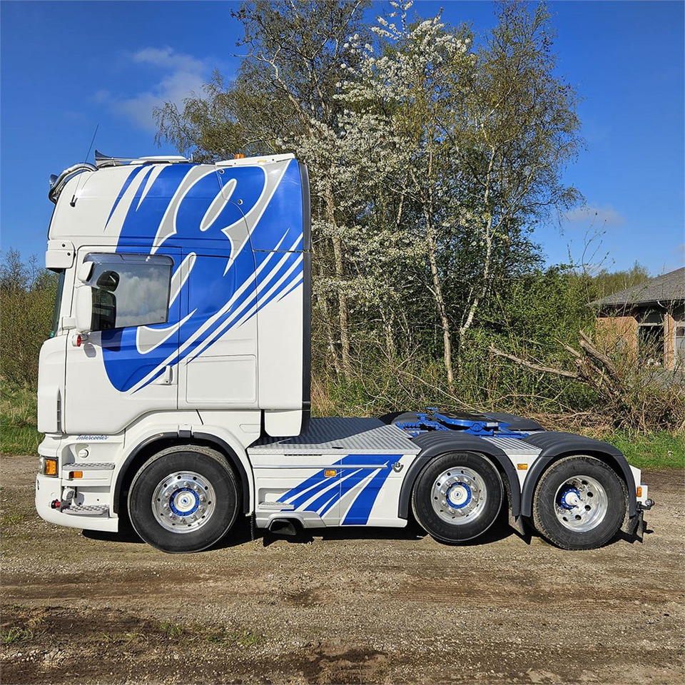 Scania R 560 LA6X2 4MNB - Sattelzugmaschine: das Bild 3 Scania R 560 LA6X2 4MNB - Sattelzugmaschine: das Bild 3