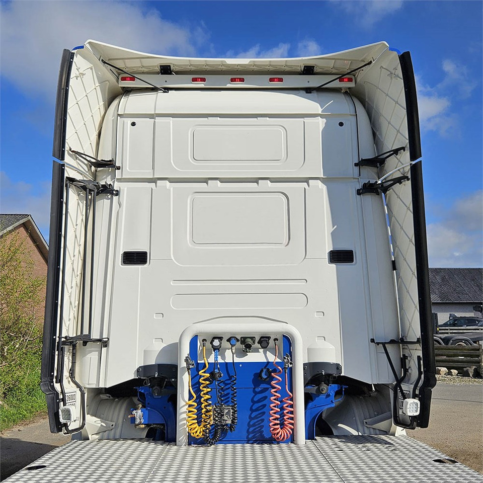 Sattelzugmaschine Scania R 560 LA6X2 4MNB: das Bild 33