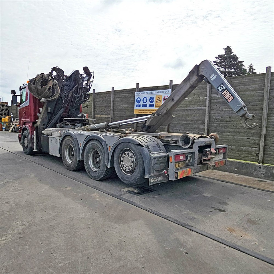 Scania R 500 - Abrollkipper, Autokran: das Bild 4 Scania R 500 - Abrollkipper, Autokran: das Bild 4