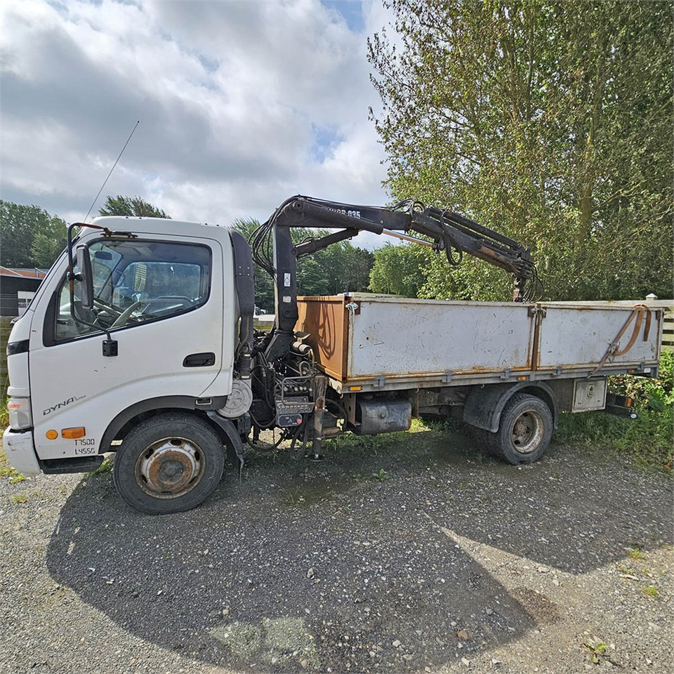 Toyota Dyna 200 - Pritsche LKW: das Bild 1 Toyota Dyna 200 - Pritsche LKW: das Bild 1