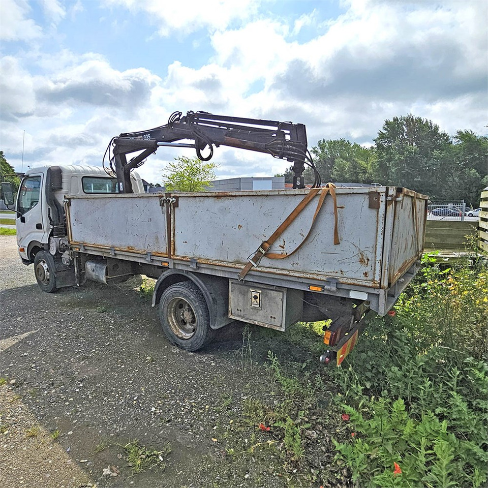 Toyota Dyna 200 - Pritsche LKW: das Bild 4 Toyota Dyna 200 - Pritsche LKW: das Bild 4