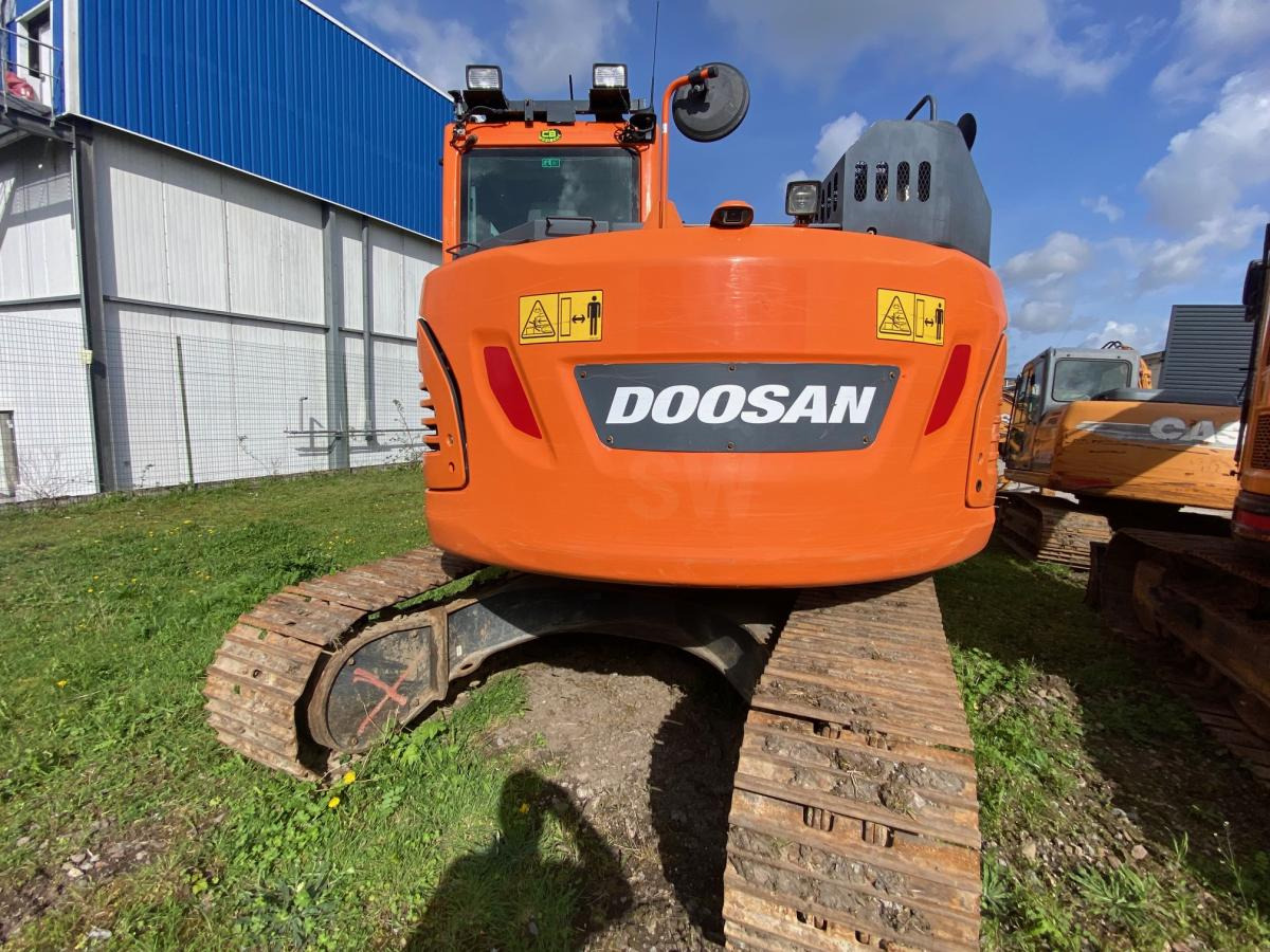 Doosan DX 140 LCR-5 - Kettenbagger: das Bild 5 Doosan DX 140 LCR-5 - Kettenbagger: das Bild 5
