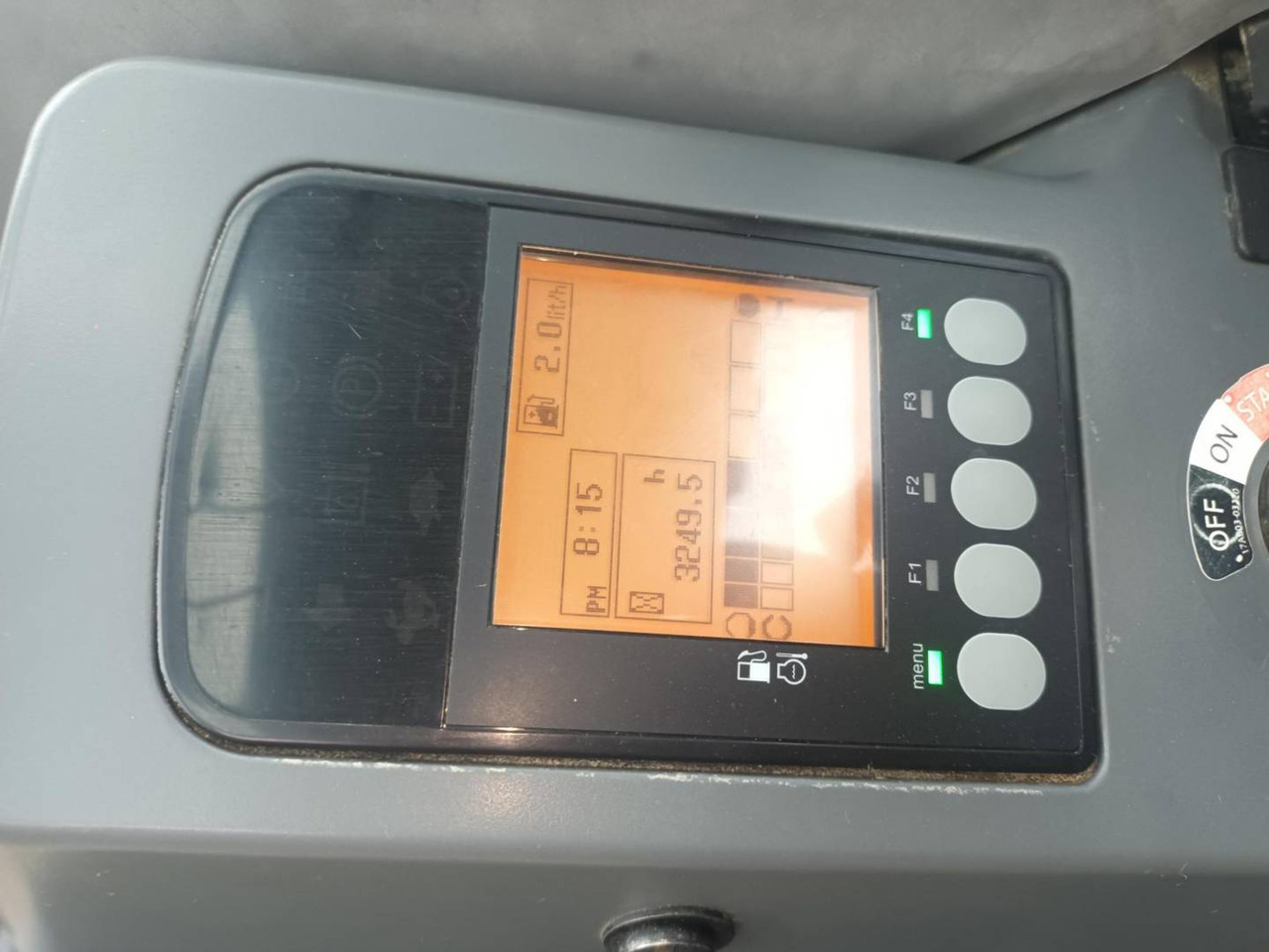 YANMAR SV100 - Kettenbagger: das Bild 5 YANMAR SV100 - Kettenbagger: das Bild 5