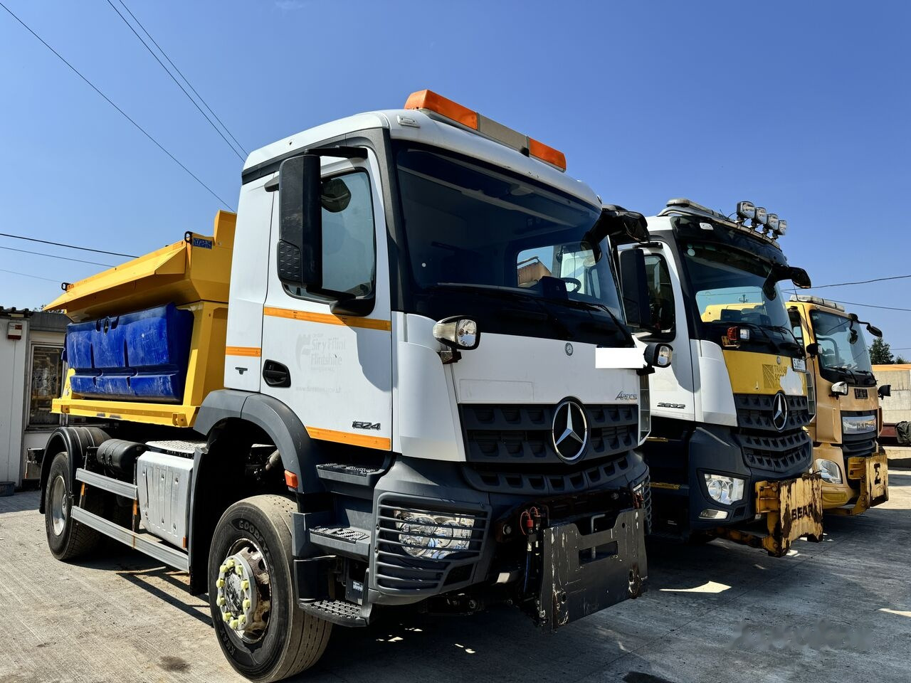 Mercedes-Benz 1824 - Kommunal-/ Sonderfahrzeug, LKW: das Bild 2 Mercedes-Benz 1824 - Kommunal-/ Sonderfahrzeug, LKW: das Bild 2