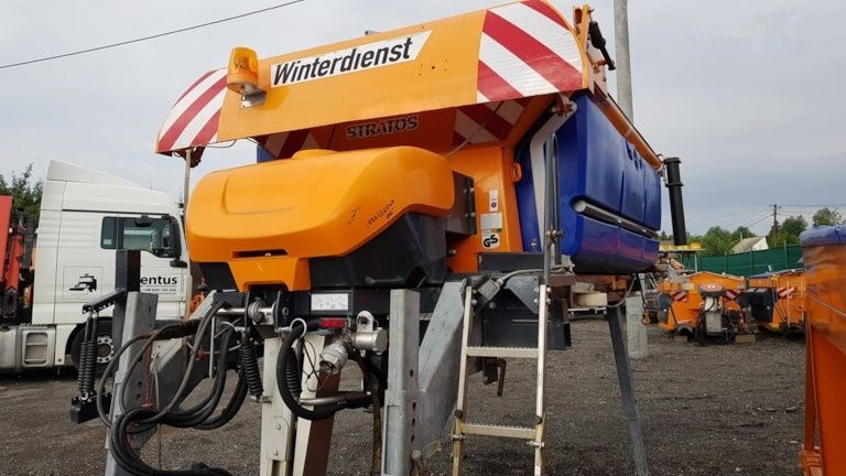 Schmidt Solarko piaskarka SCHMIDT STRATOS 5m3 - Salzstreuer für Kommunal-/ Sonderfahrzeug: das Bild 2 Schmidt Solarko piaskarka SCHMIDT STRATOS 5m3 - Salzstreuer für Kommunal-/ Sonderfahrzeug: das Bild 2