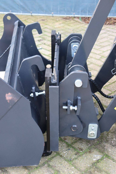 Radlader Chausson DW-E606: das Bild 12 Radlader Chausson DW-E606: das Bild 12