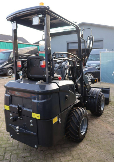 Radlader Chausson DW-E606: das Bild 6 Radlader Chausson DW-E606: das Bild 6