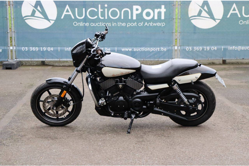 Harley-Davidson Street 750 - Motorrad: das Bild 2 Harley-Davidson Street 750 - Motorrad: das Bild 2