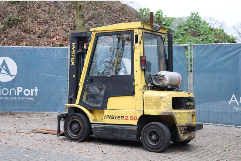 Hyster H2.50XM - Treibgasstapler: das Bild 3 Hyster H2.50XM - Treibgasstapler: das Bild 3