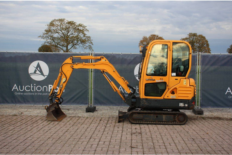 Hyundai ROBEX16-9 - Minibagger: das Bild 2 Hyundai ROBEX16-9 - Minibagger: das Bild 2