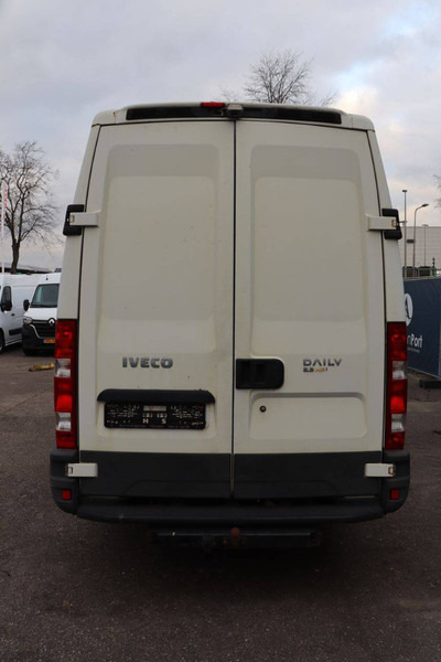 Iveco Daily 35S13 - Kastenwagen: das Bild 5 Iveco Daily 35S13 - Kastenwagen: das Bild 5