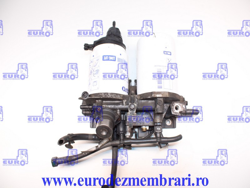 BATERIE FILTRU COMBUSTIBIL RENAULT T 22502428 - Kraftstofffilter für LKW: das Bild 2 BATERIE FILTRU COMBUSTIBIL RENAULT T 22502428 - Kraftstofffilter für LKW: das Bild 2