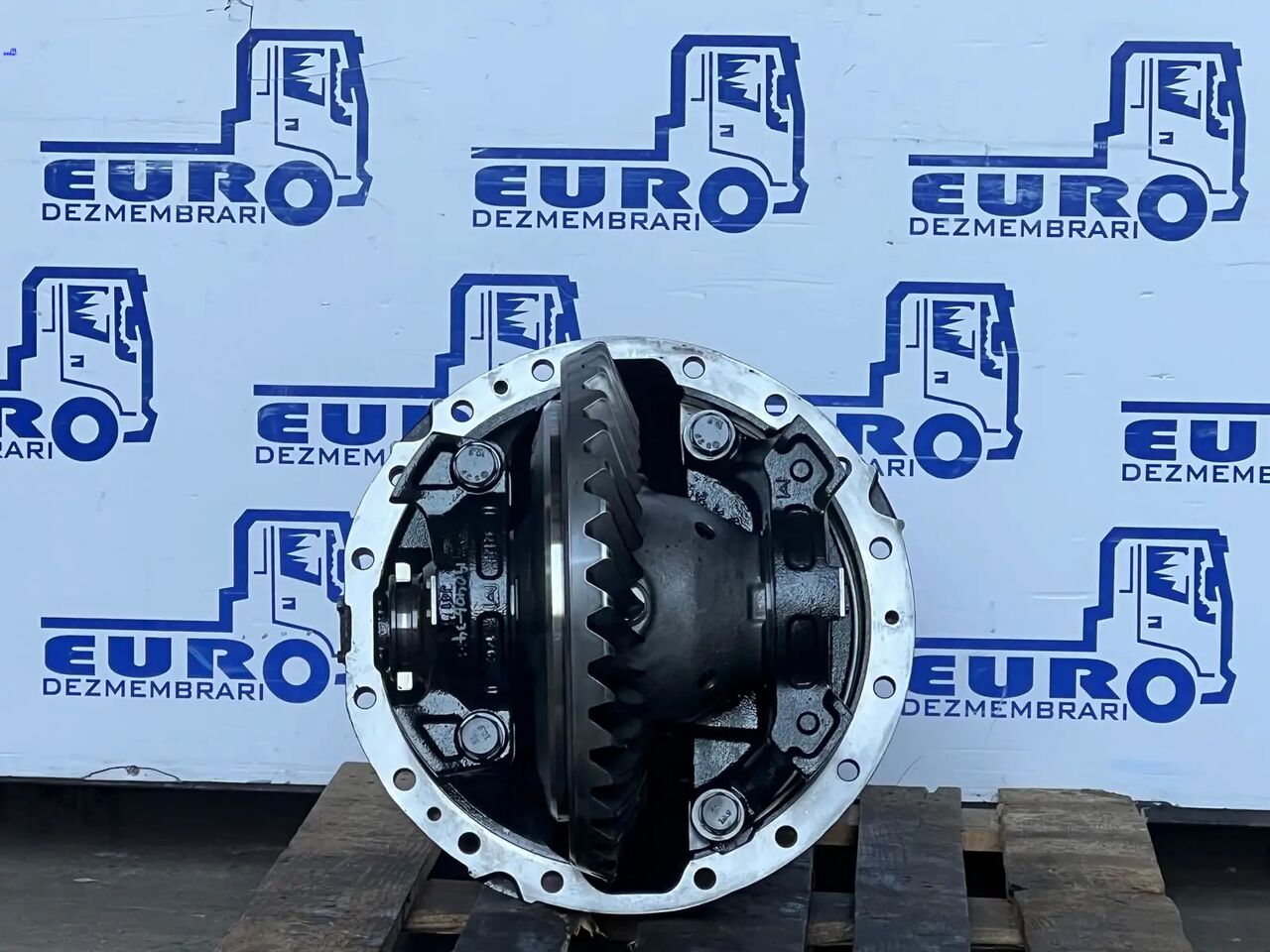 DIFERENTIAL IVECO R=1/247 R=2.47 - Differenzial Getriebe für LKW: das Bild 2 DIFERENTIAL IVECO R=1/247 R=2.47 - Differenzial Getriebe für LKW: das Bild 2