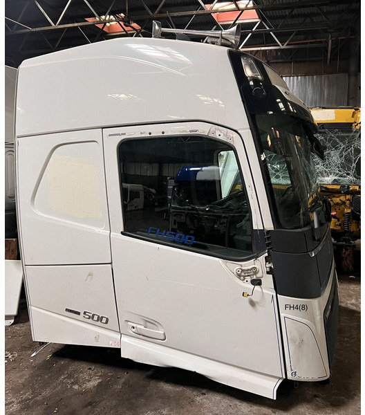 Volvo right side doors 2021 - Tür und Teile: das Bild 1 Volvo right side doors 2021 - Tür und Teile: das Bild 1