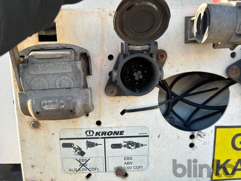 Kühlkoffer Auflieger KRONE: das Bild 18 Kühlkoffer Auflieger KRONE: das Bild 18