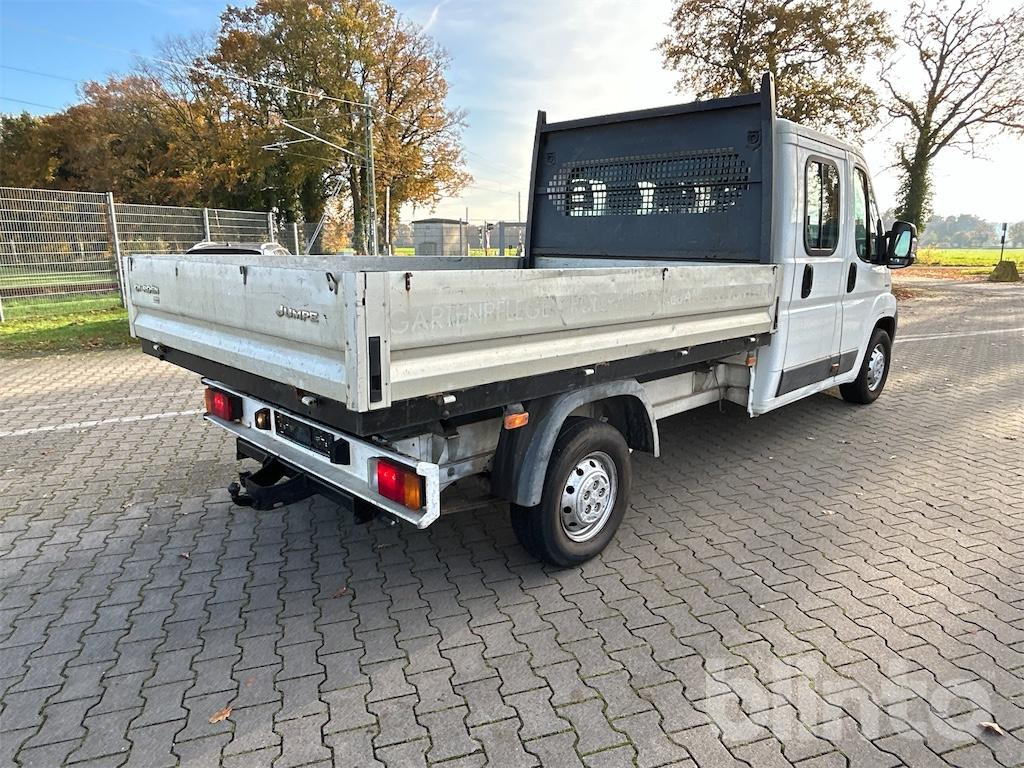 Peugeot Boxer (EZ: 2009) - Pritschenwagen, Transporter mit Doppelkabine: das Bild 3 Peugeot Boxer (EZ: 2009) - Pritschenwagen, Transporter mit Doppelkabine: das Bild 3