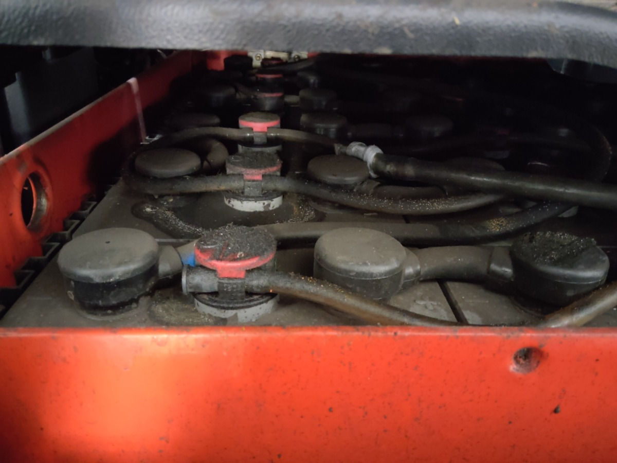 Linde R14X-03 - Schubmaststapler: das Bild 4 Linde R14X-03 - Schubmaststapler: das Bild 4