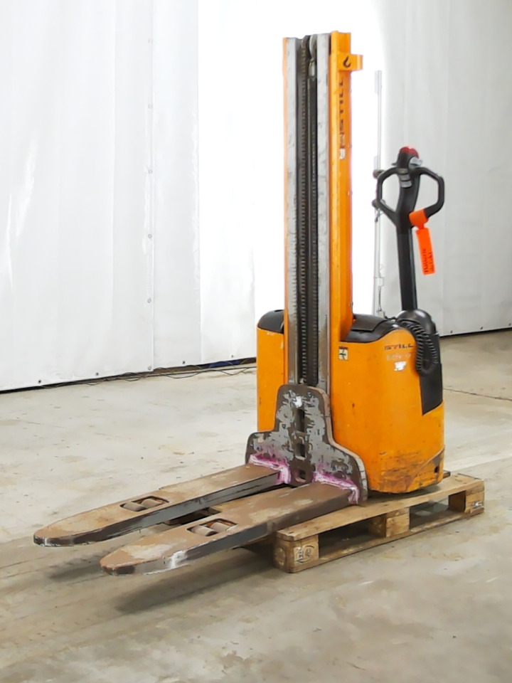 Still EGV12 - Hochhubwagen: das Bild 1 Still EGV12 - Hochhubwagen: das Bild 1