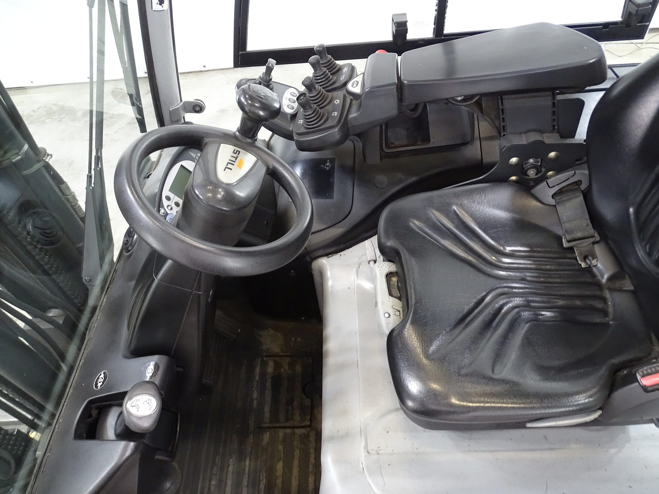 Still RX60-25 - Elektrostapler: das Bild 3 Still RX60-25 - Elektrostapler: das Bild 3