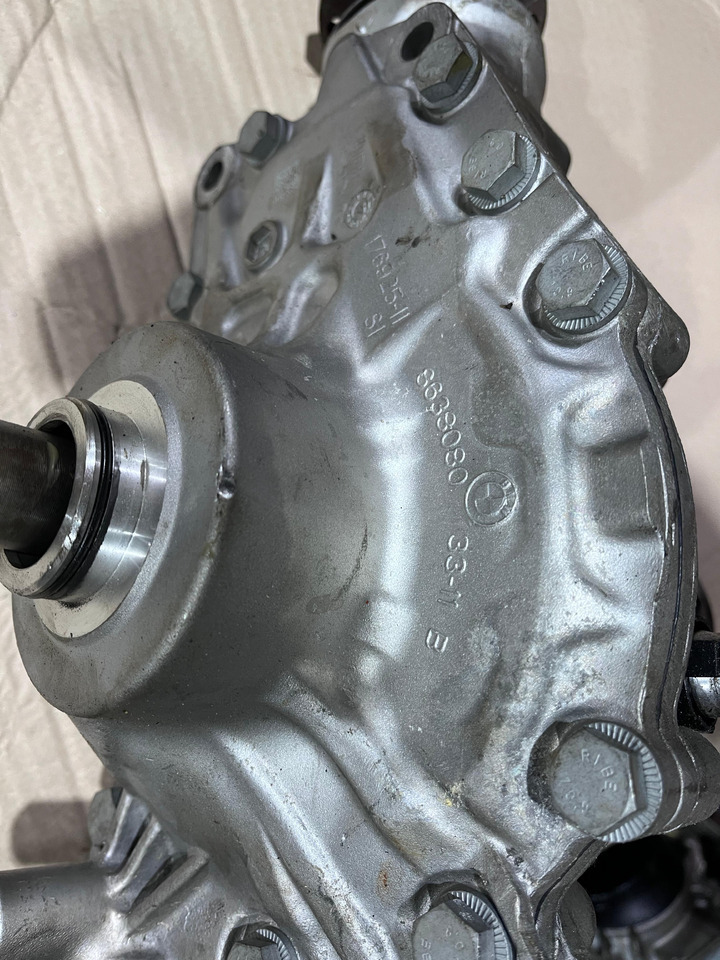 BMW 7558153 FRONT DIFFERENTIAL - Getriebe und Teile für Andere Technik: das Bild 5 BMW 7558153 FRONT DIFFERENTIAL - Getriebe und Teile für Andere Technik: das Bild 5