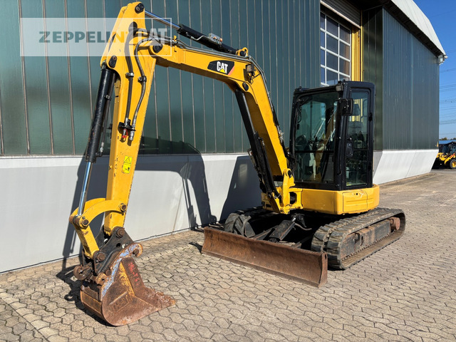 Cat 305ECR - Minibagger: das Bild 1 Cat 305ECR - Minibagger: das Bild 1