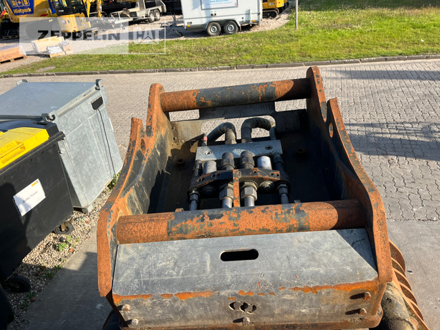 Cat Primärprodukte Komp. - Greifer: das Bild 4 Cat Primärprodukte Komp. - Greifer: das Bild 4