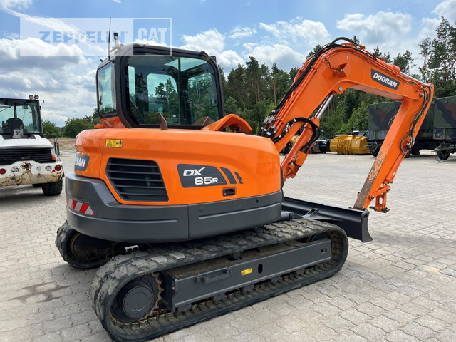 Doosan DX85R-3 - Minibagger: das Bild 5 Doosan DX85R-3 - Minibagger: das Bild 5