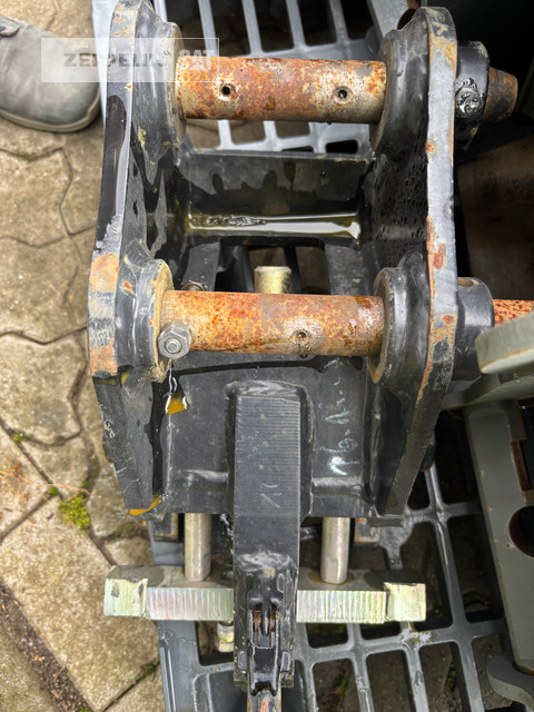 Sonstiges Schnellwechsler - Schnellwechsler für Baumaschine: das Bild 4 Sonstiges Schnellwechsler - Schnellwechsler für Baumaschine: das Bild 4