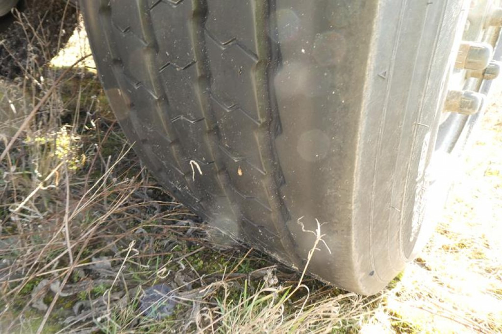 SCHMITZ GOTHA Abrollcontainernanhänger ACF 18 Containeranhänger S -Schlitten - Abrollanhänger/ Absetzanhänger: das Bild 5 SCHMITZ GOTHA Abrollcontainernanhänger ACF 18 Containeranhänger S -Schlitten - Abrollanhänger/ Absetzanhänger: das Bild 5