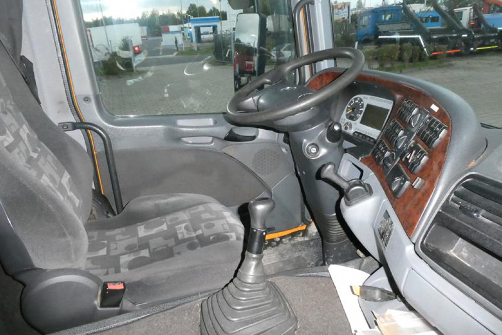 MERCEDES-BENZ Actros 4160 SLT 8x4 4 SZM TITAN -155to.-!! - Sattelzugmaschine: das Bild 5 MERCEDES-BENZ Actros 4160 SLT 8x4 4 SZM TITAN -155to.-!! - Sattelzugmaschine: das Bild 5