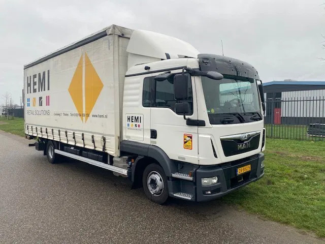 MAN TGL 12,250 met schuifzeilopbouw en laadklep , euro 6. - Plane LKW: das Bild 2 MAN TGL 12,250 met schuifzeilopbouw en laadklep , euro 6. - Plane LKW: das Bild 2