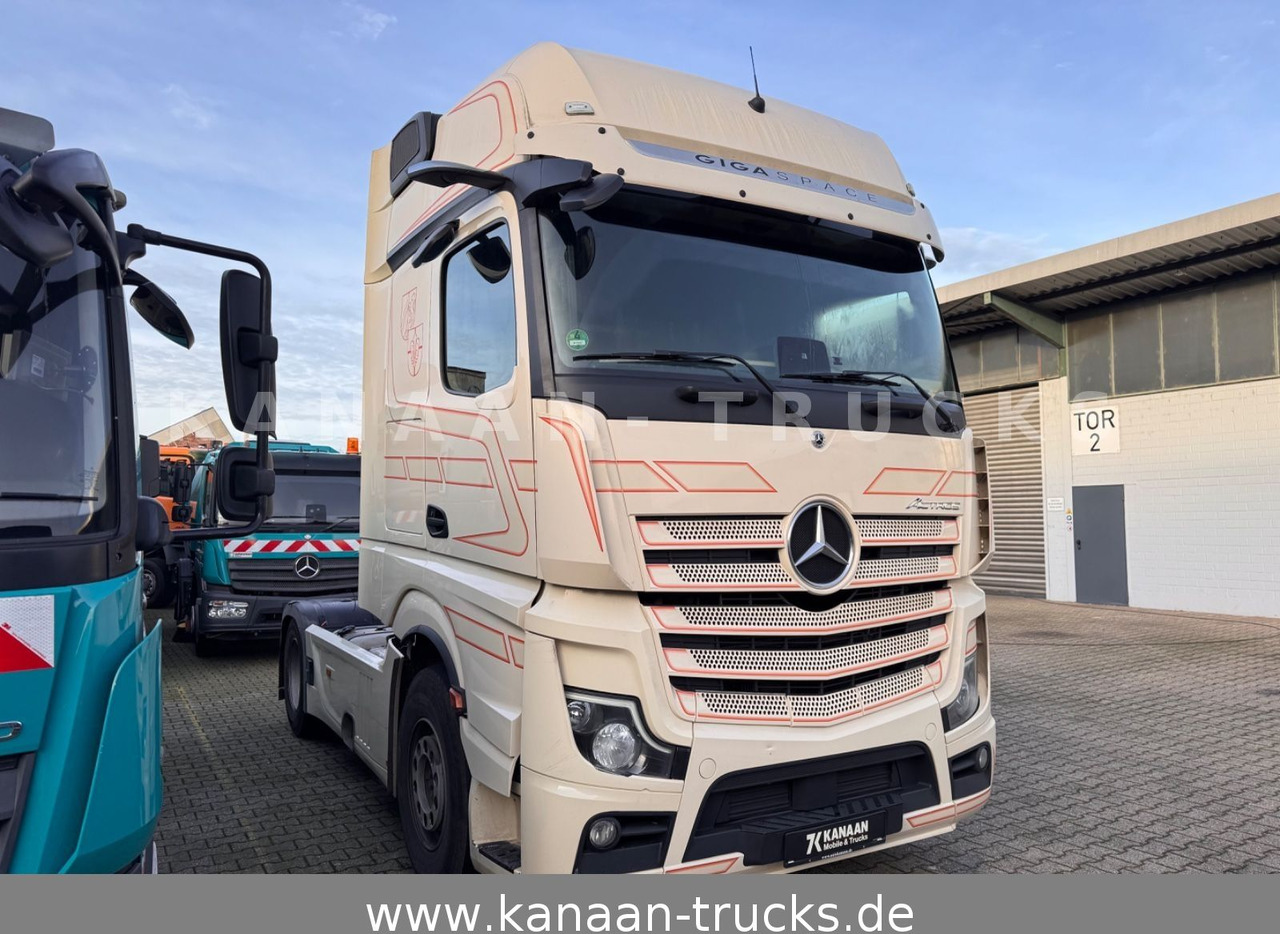 Mercedes-Benz 1848 LS Actros 5 GigaSpace Steel/Air Susp - Sattelzugmaschine: das Bild 2 Mercedes-Benz 1848 LS Actros 5 GigaSpace Steel/Air Susp - Sattelzugmaschine: das Bild 2