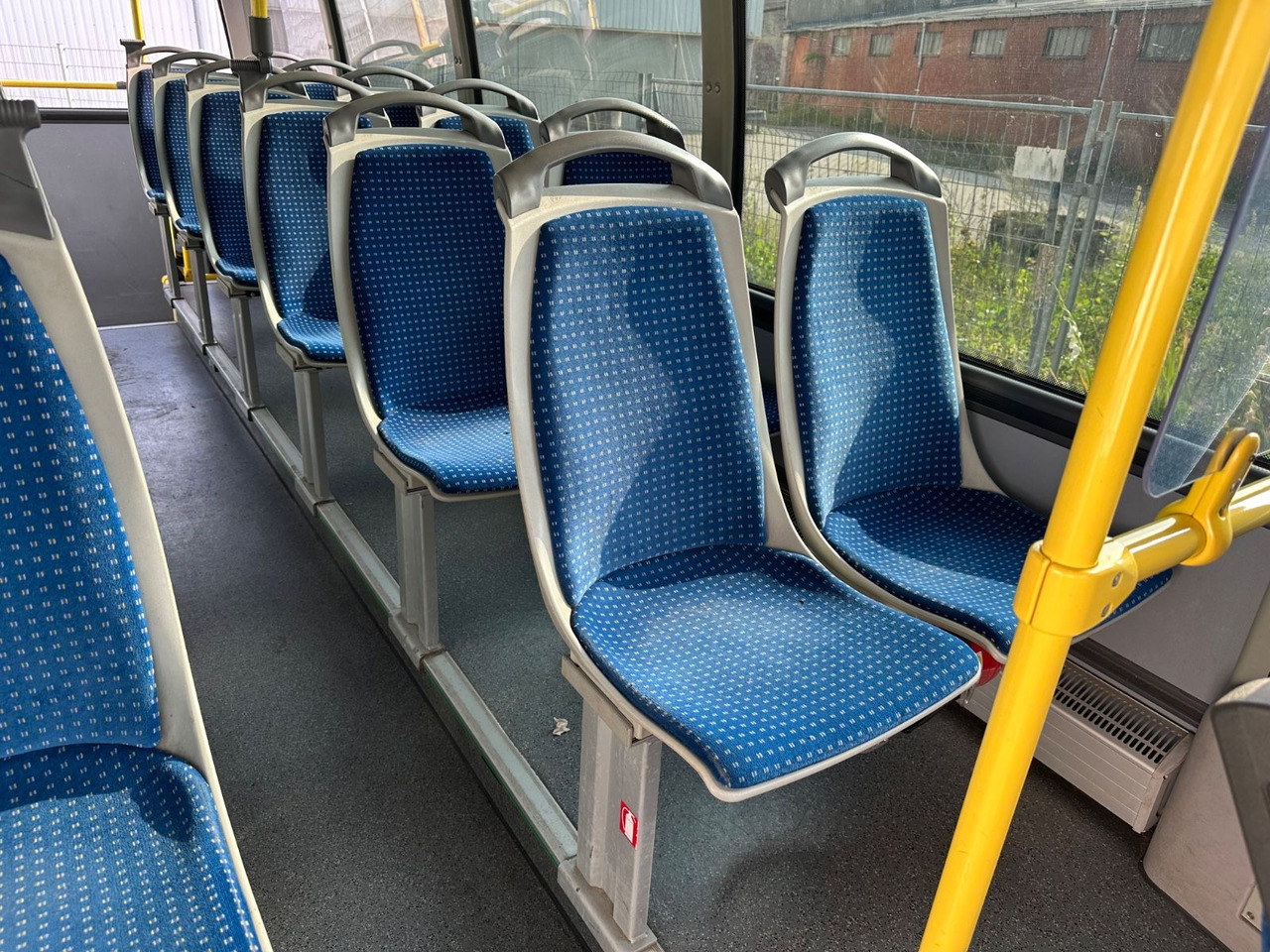 Mercedes-Benz O818 D TeamstarCity (AC*wenig km*Euro 5) Rapido - Kleinbus, Personentransporter: das Bild 5 Mercedes-Benz O818 D TeamstarCity (AC*wenig km*Euro 5) Rapido - Kleinbus, Personentransporter: das Bild 5