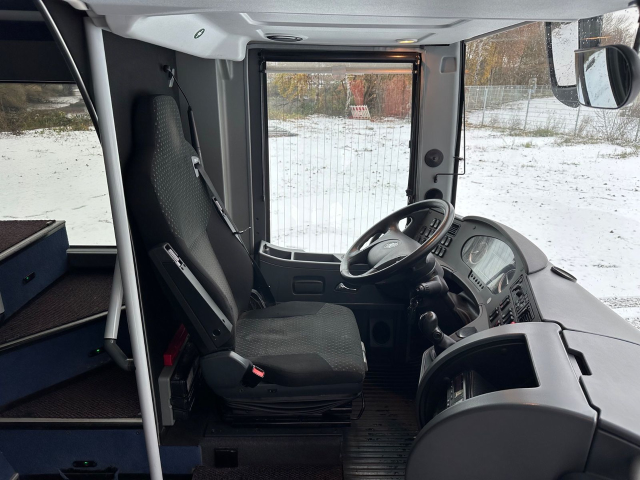 Setra S 431 DT (80 Sitze*TOP*wenig Km) - Doppeldeckerbus: das Bild 5 Setra S 431 DT (80 Sitze*TOP*wenig Km) - Doppeldeckerbus: das Bild 5