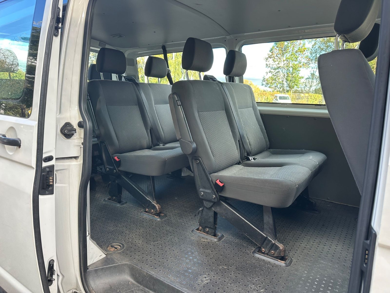 Volkswagen T5 Kombi - Personentransporter: das Bild 4 Volkswagen T5 Kombi - Personentransporter: das Bild 4